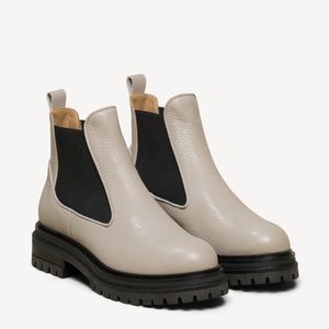 M. Gemi Noemi Chelsea Boot in Oatmeal - NWT